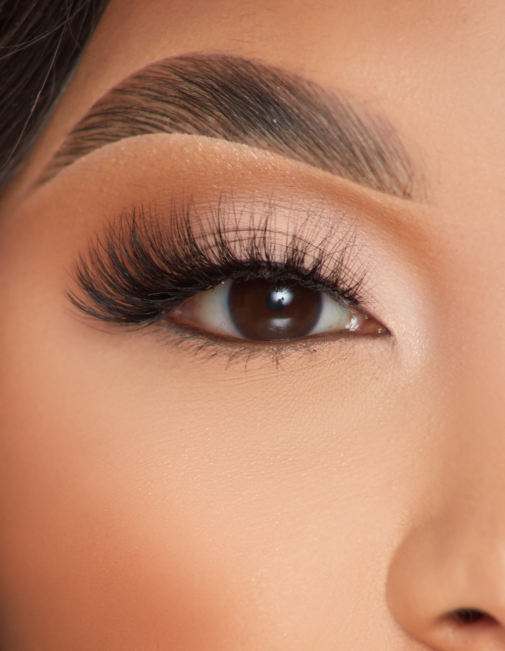 Lashes – csábító ügy