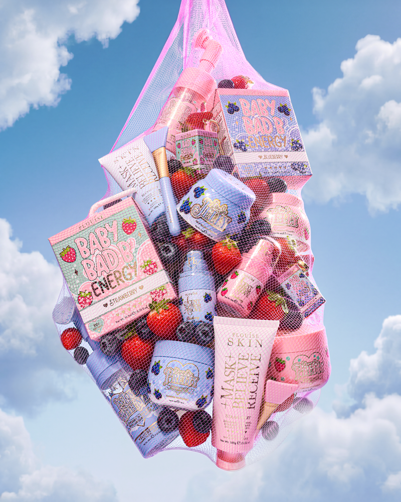 P.Louise Strawberry és Blueberry Bundle Duo hálós zacskóban az égen