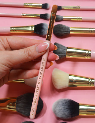 P.Louise #7072 Lapos ecset