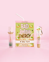 Egy Apple Pie Bad Bitch Energy P.Louise-tól ajakkondicionálóval és ajakolajjal