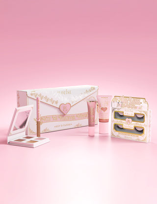 P.Louise tisztelettel meghívott menyasszonyi sminkcsomag