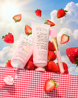 P.Louise Strawberry éjszakai csomagoló maszk eperrel körülvett asztalon