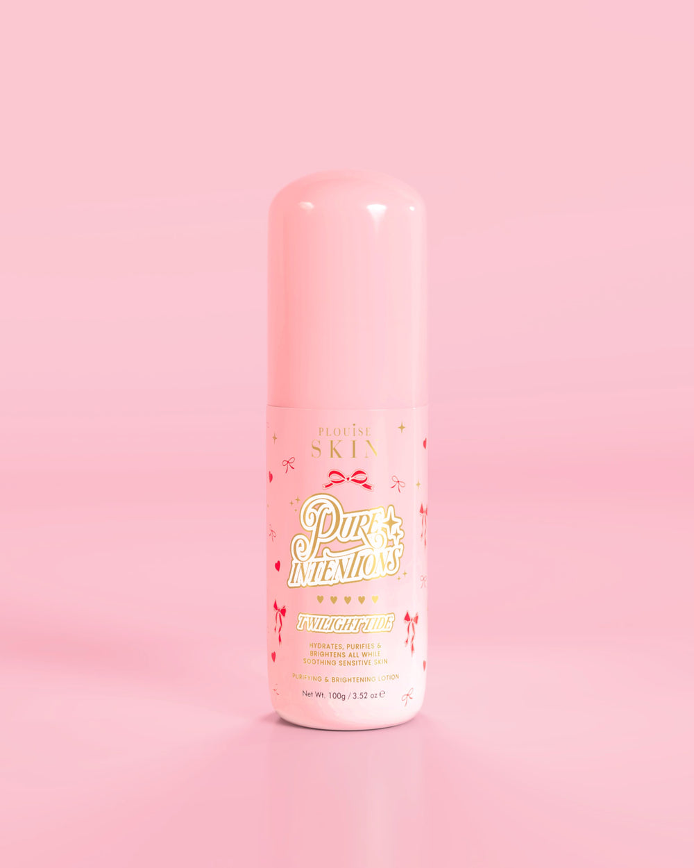 Rózsaszín üveg P.Louise Pure Intentions Purify & Brightening Lotion piros masni mintával rózsaszín háttéren