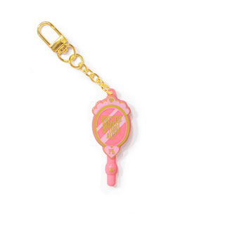 P. Louise Olyan bájos kulcstartó bűbájos vagy