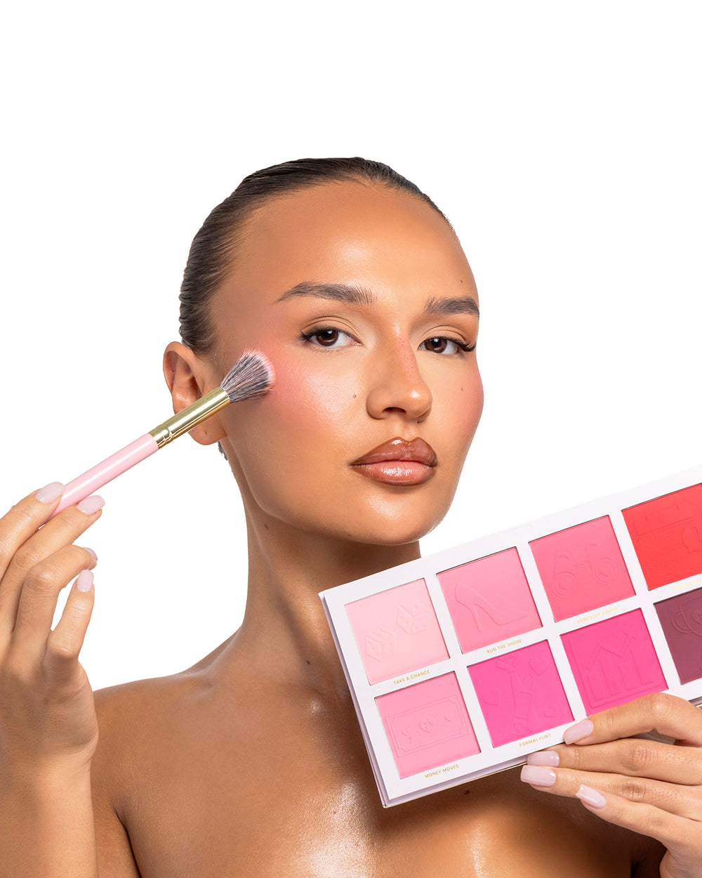 Vissza a Business Built Different Blush Palette-hez